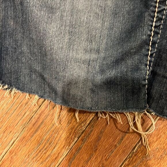 Lane Bryant Women’s size 14 cropped denim capris jeans Raw edge Hem - Picture 7 of 14